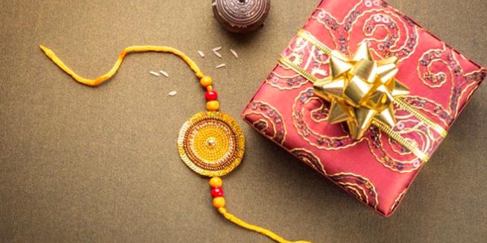 rakhi gifts