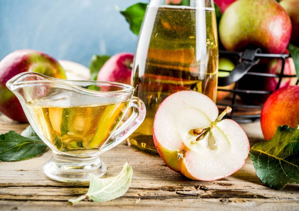 How Apple Cider Vinegar Benefits Your Hair